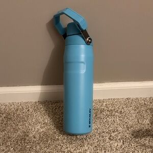 Stanley Sky Blue Insulated Bottle